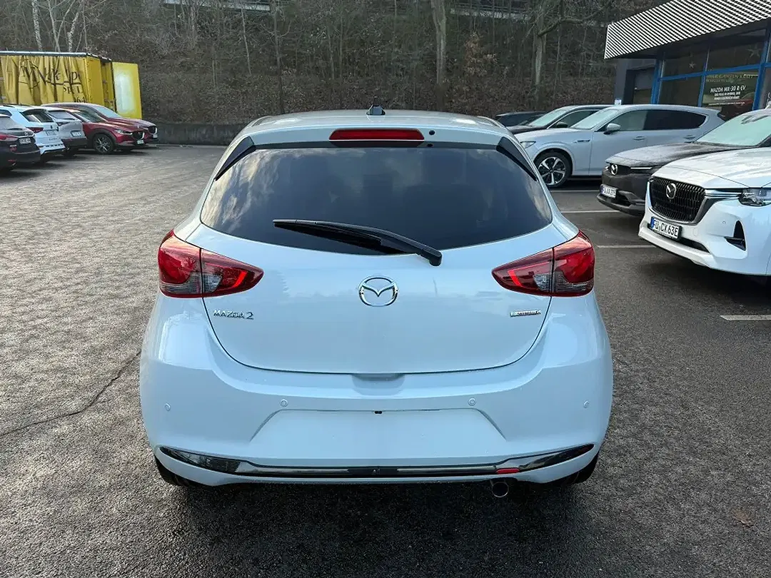 Mazda 2 - Thumbnail 4
