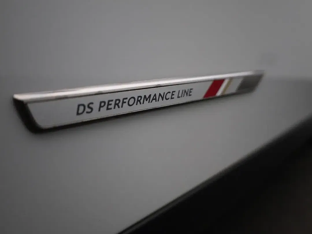 DS Automobiles DS 3 Crossback - Thumbnail 14