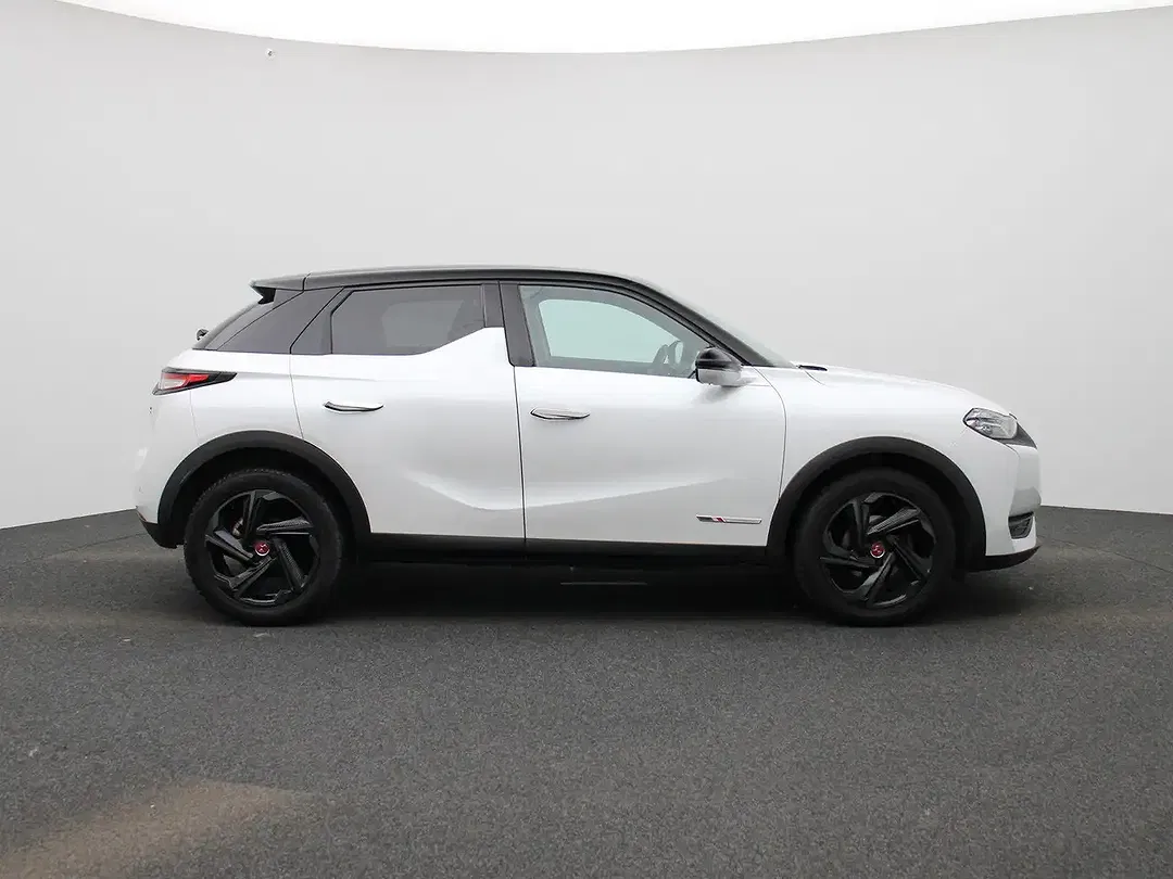 DS Automobiles DS 3 Crossback - Thumbnail 6