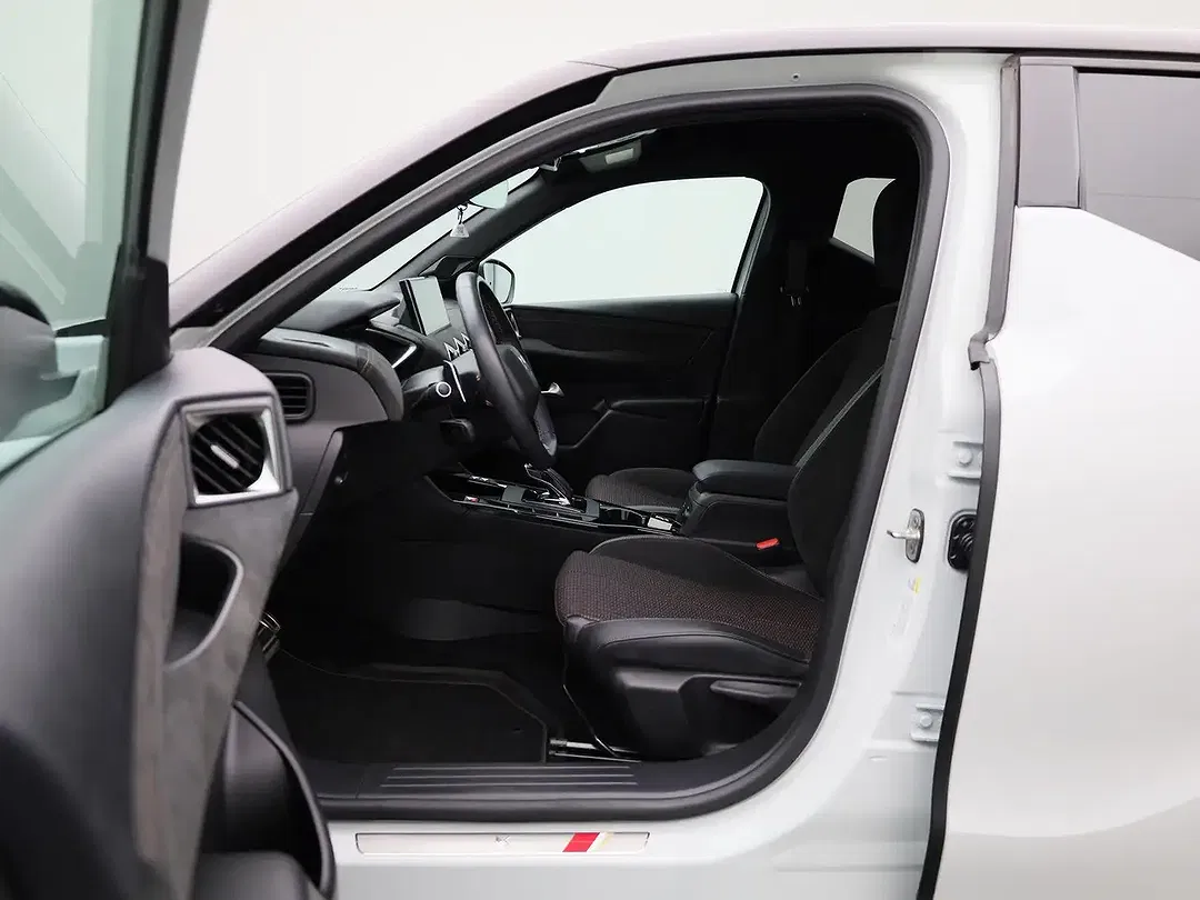 DS Automobiles DS 3 Crossback - Thumbnail 9