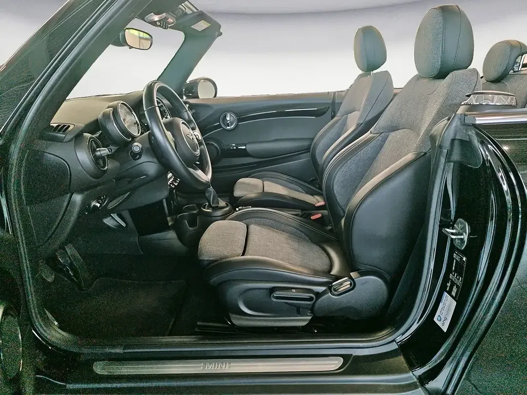 MINI One Cabrio - Thumbnail 7