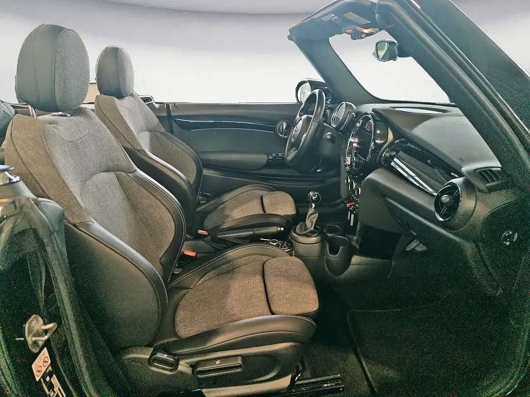 MINI One Cabrio - Thumbnail 8