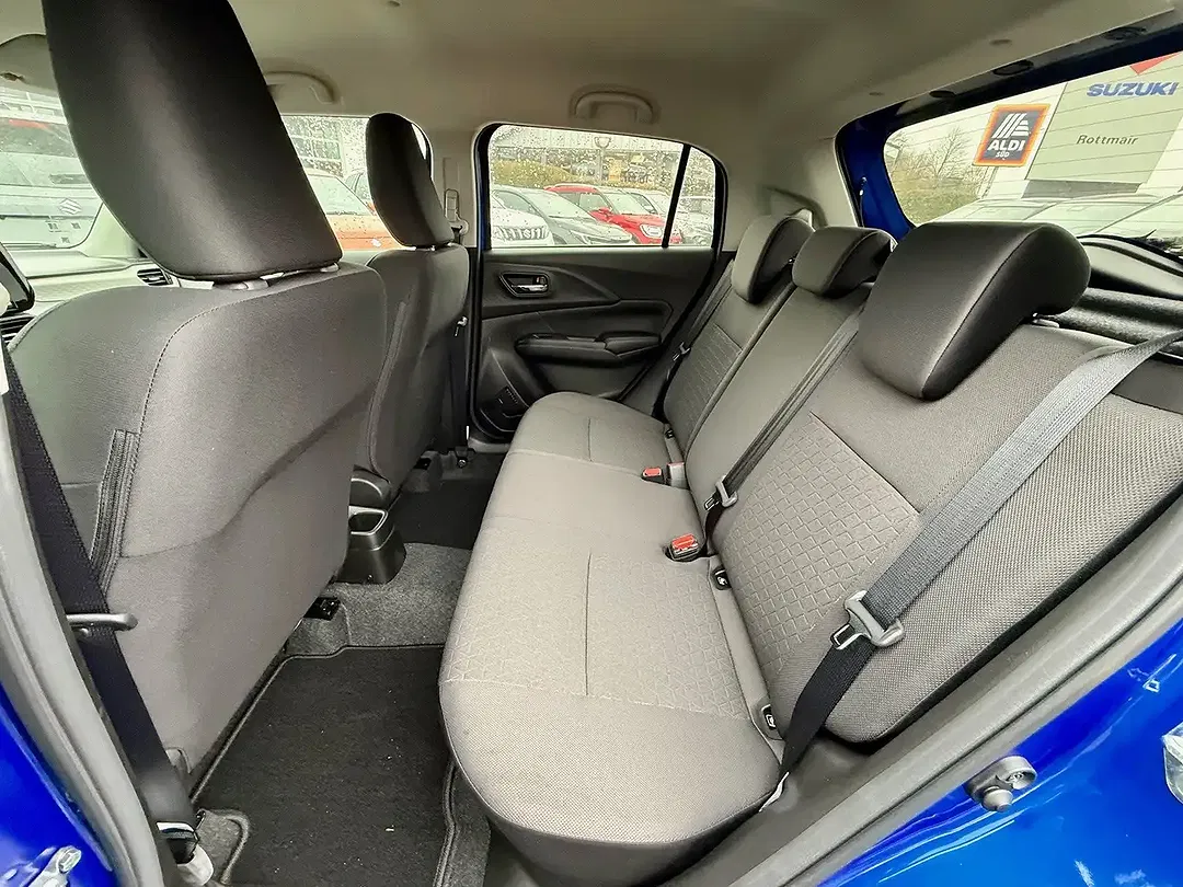 Suzuki Swift - Thumbnail 13