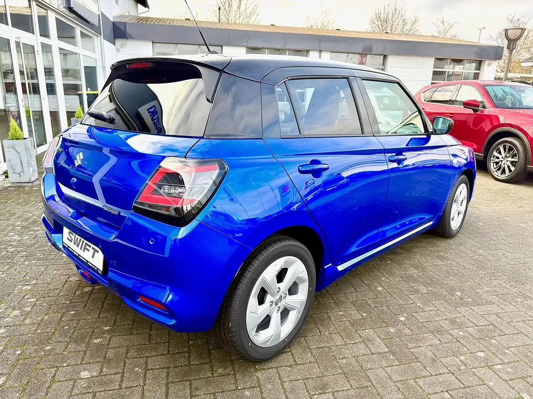 Suzuki Swift - Thumbnail 7