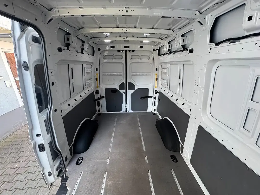 Volkswagen Crafter - Thumbnail 14