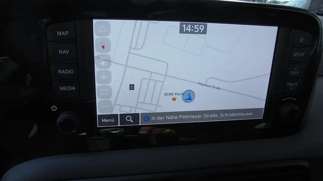 Hyundai i10 - Thumbnail 12