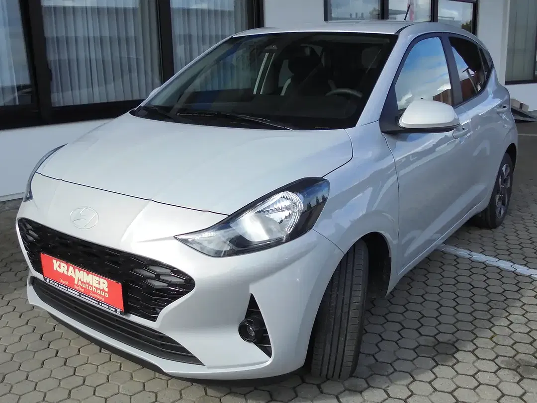 Hyundai i10 - Thumbnail 2
