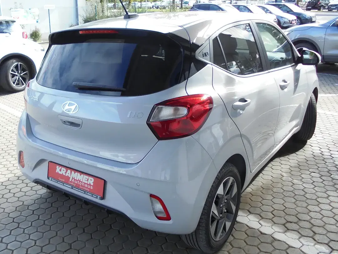 Hyundai i10 - Thumbnail 4