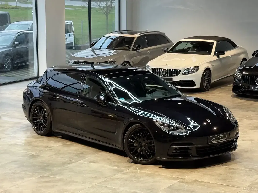 Porsche Panamera E-Hybrid 4 S/T Edition