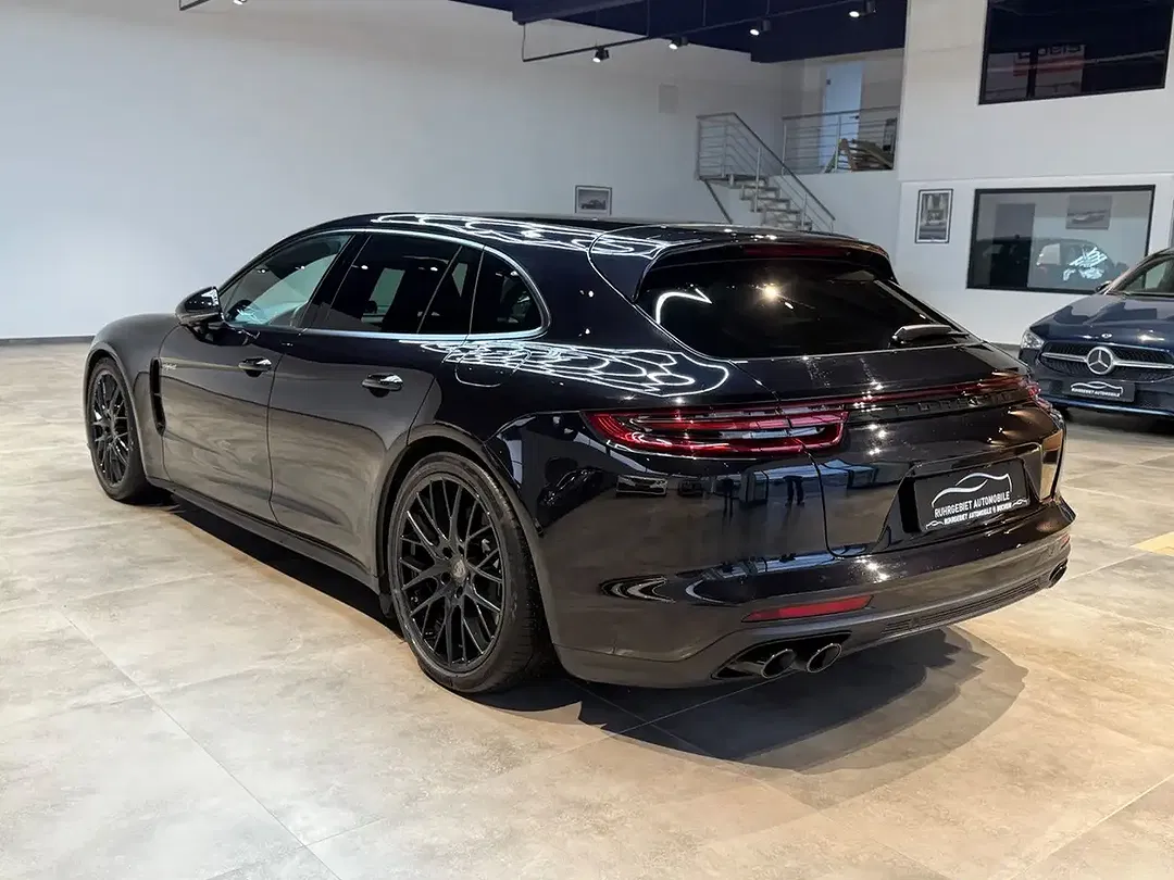 Porsche Panamera - Thumbnail 6