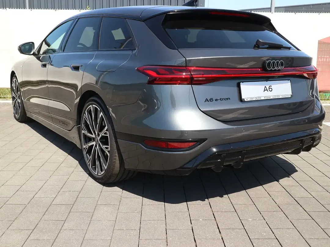 Audi A6 e-tron - Thumbnail 4