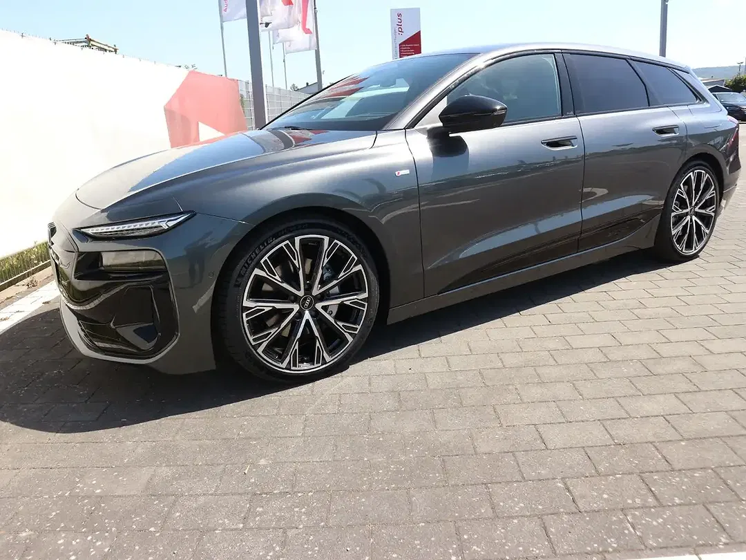 Audi A6 e-tron - Thumbnail 5