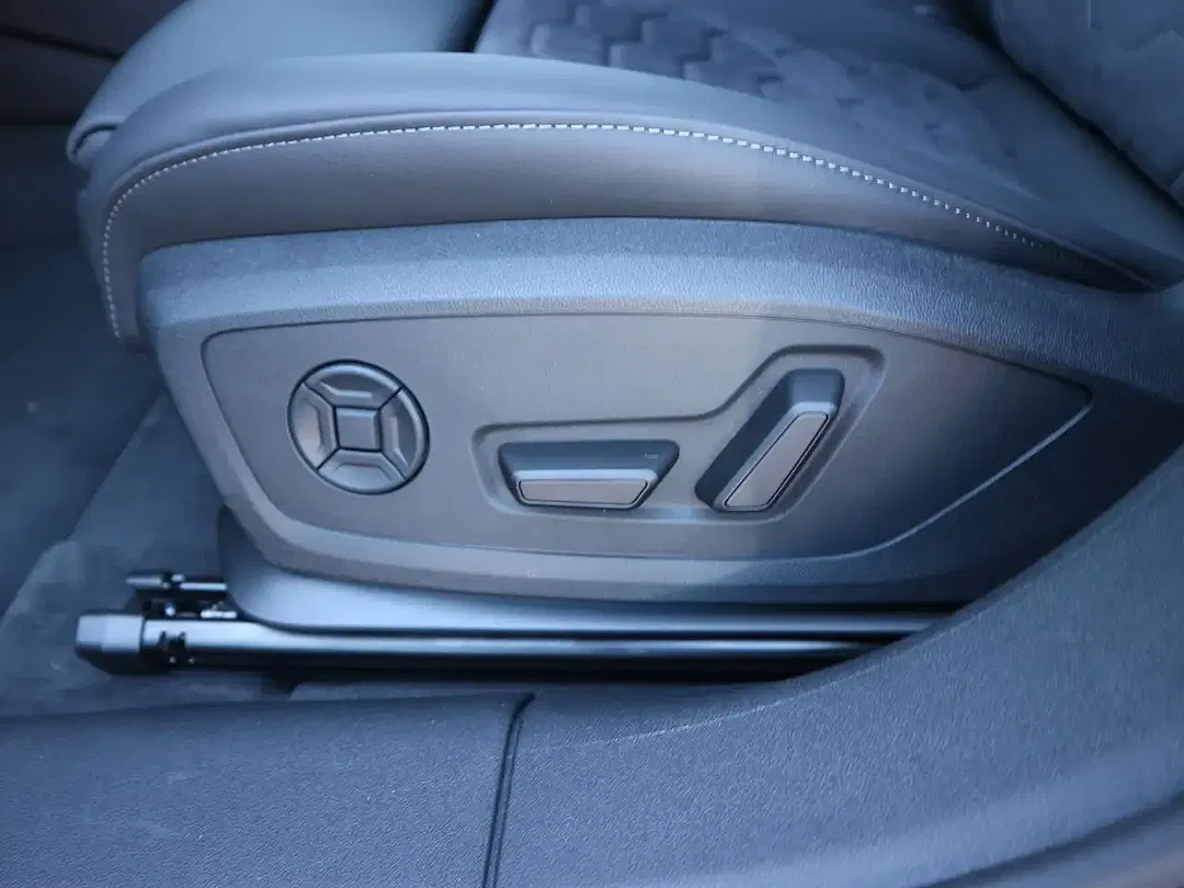 Audi A6 e-tron - Thumbnail 7