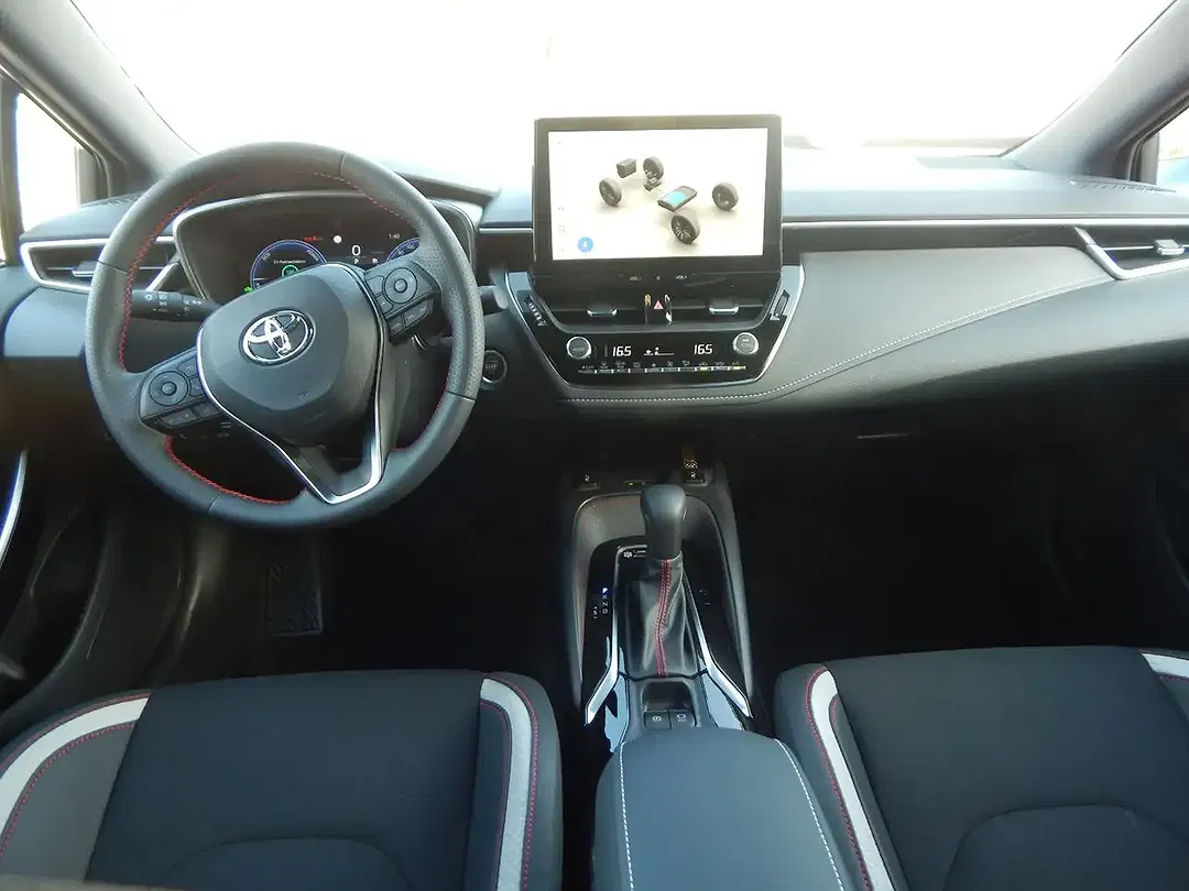 Toyota Corolla - Thumbnail 8