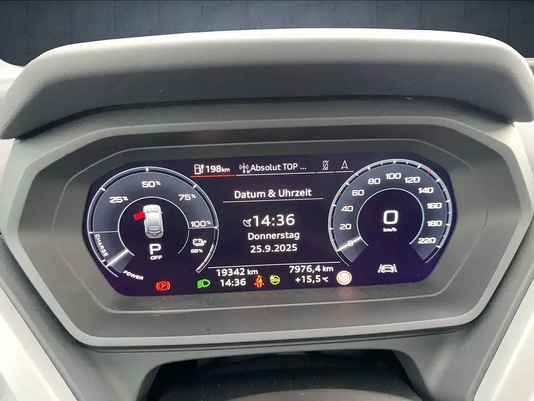 Audi Q4 e-tron - Thumbnail 10