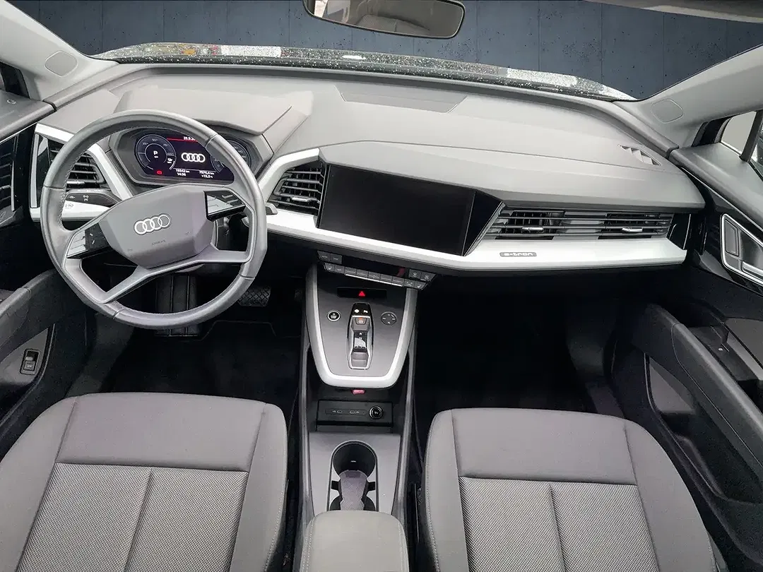 Audi Q4 e-tron - Thumbnail 11