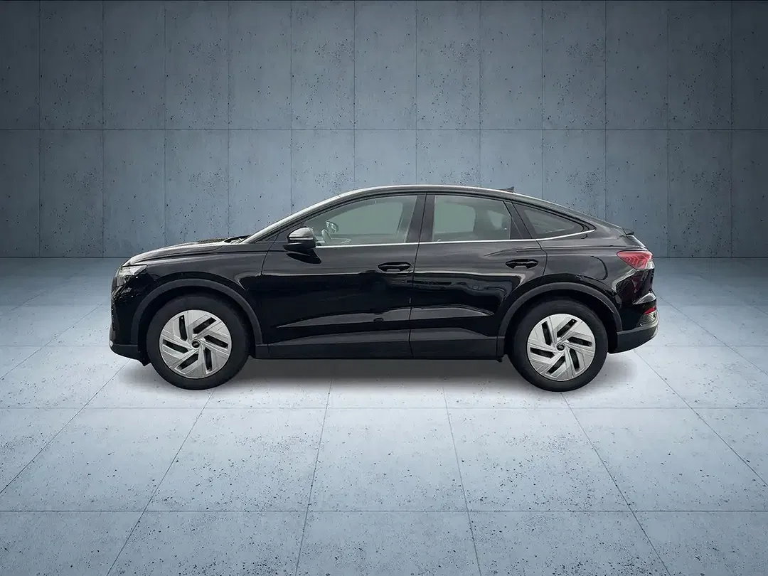 Audi Q4 e-tron - Thumbnail 2