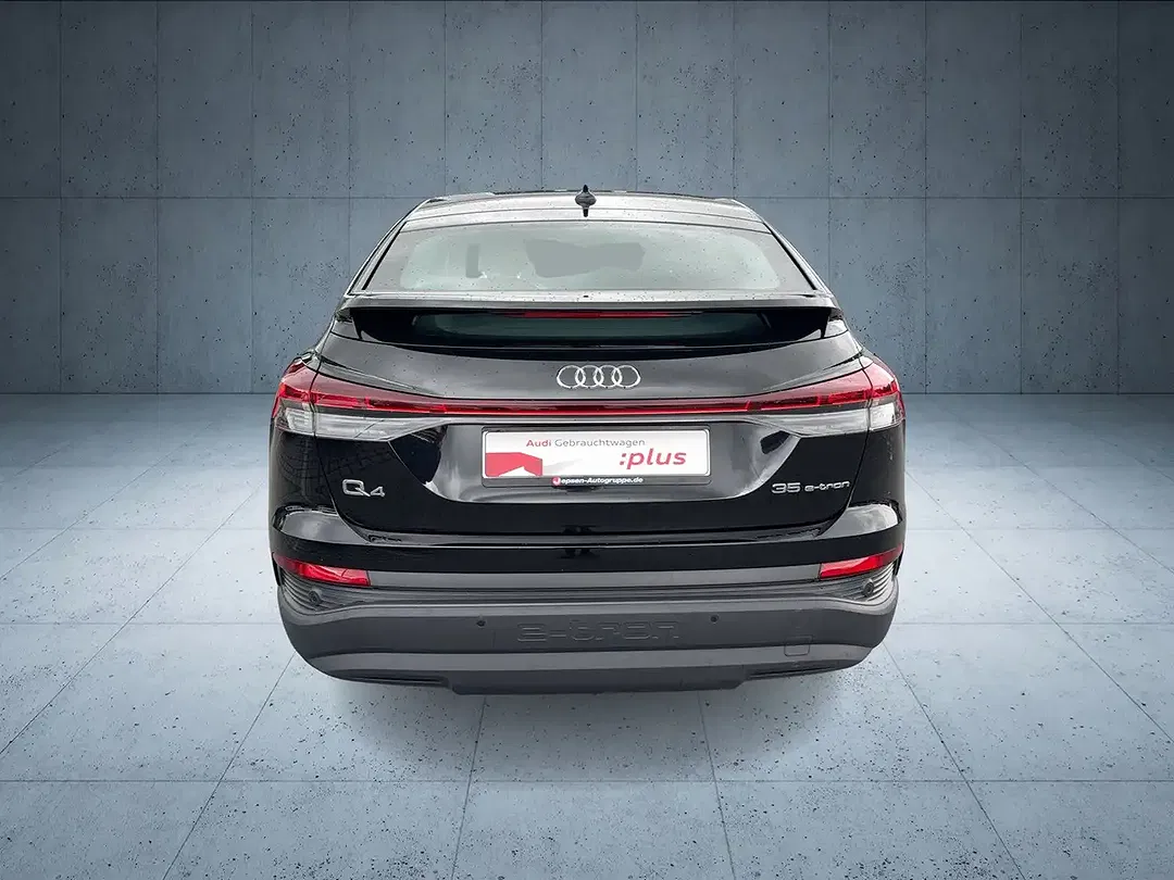 Audi Q4 e-tron - Thumbnail 4