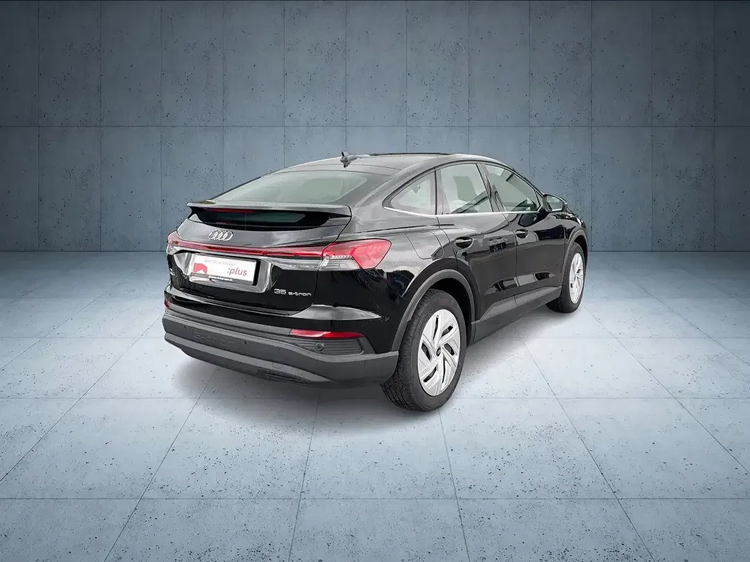 Audi Q4 e-tron - Thumbnail 5