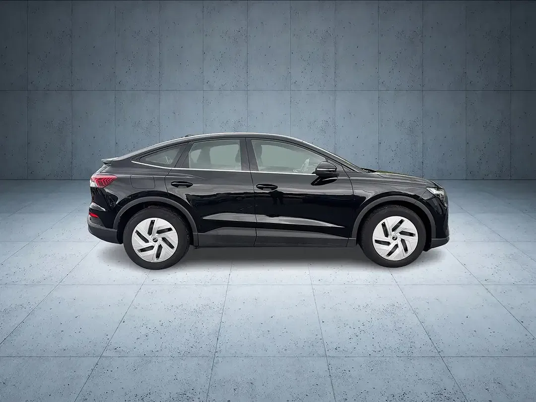 Audi Q4 e-tron - Thumbnail 6