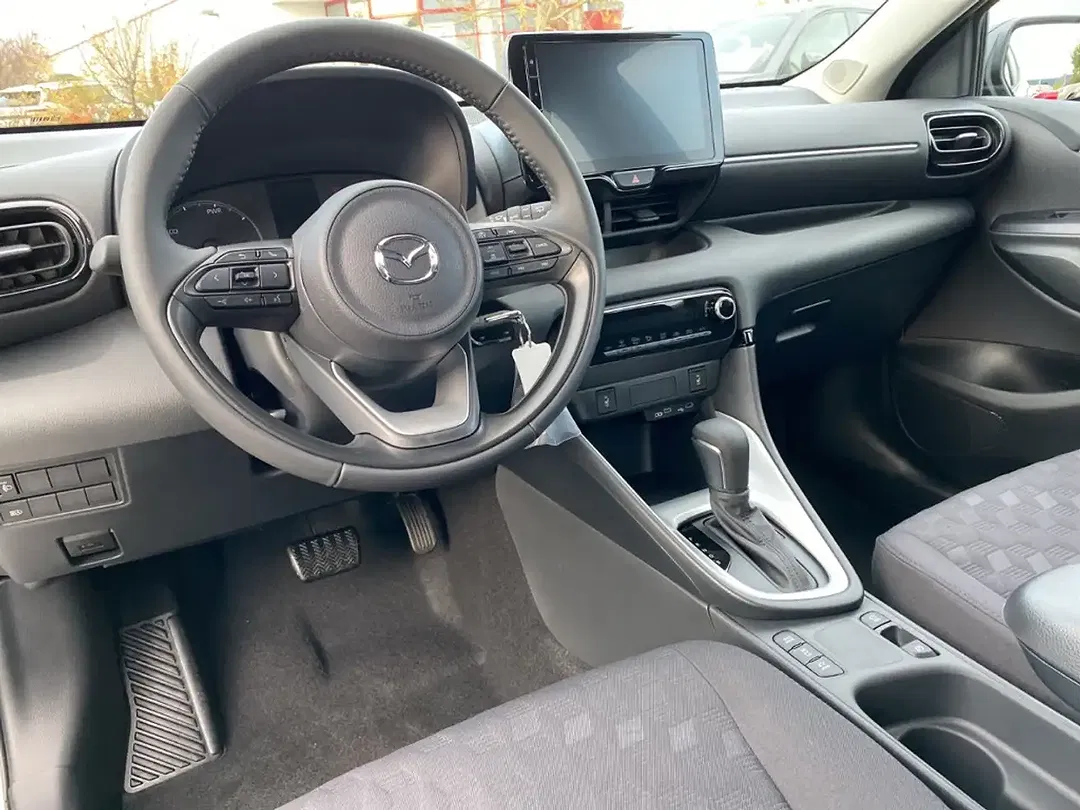 Mazda 2 - Thumbnail 10