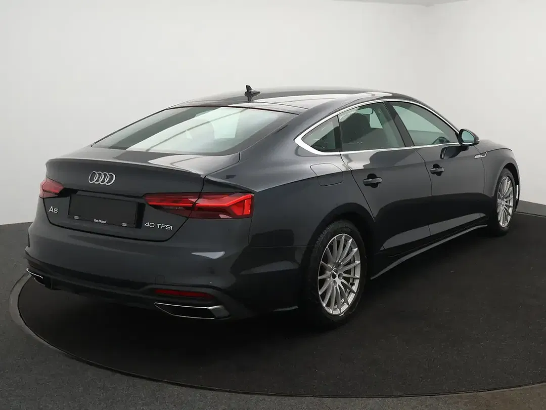 Audi A5 - Thumbnail 2