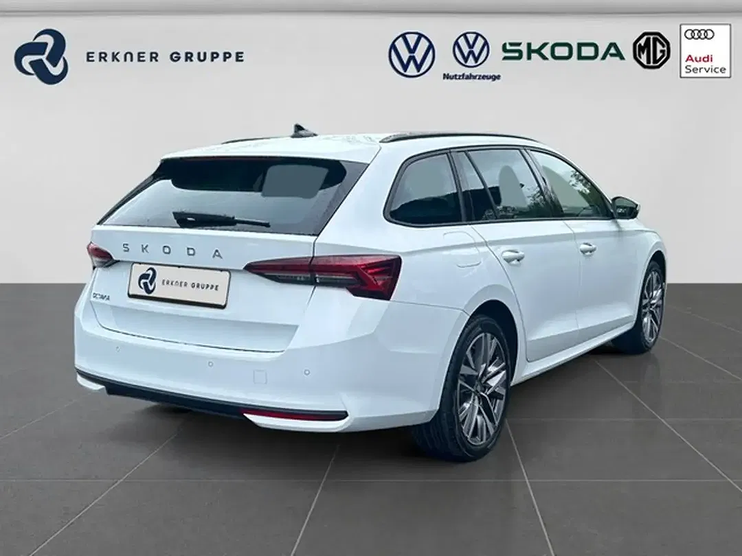 Skoda Octavia - Thumbnail 5