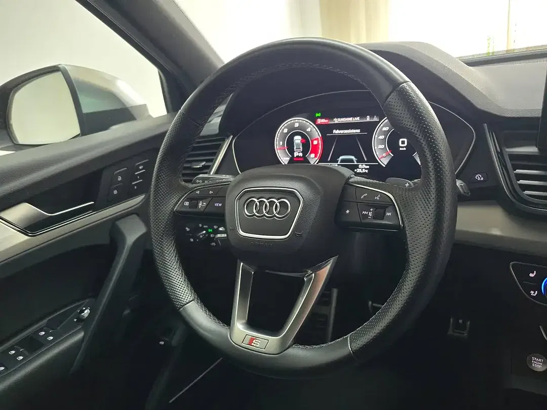 Audi SQ5 - Thumbnail 11