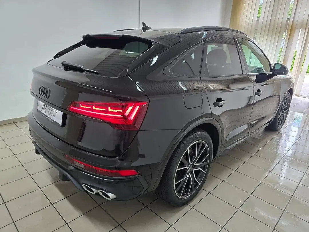 Audi SQ5 - Thumbnail 3