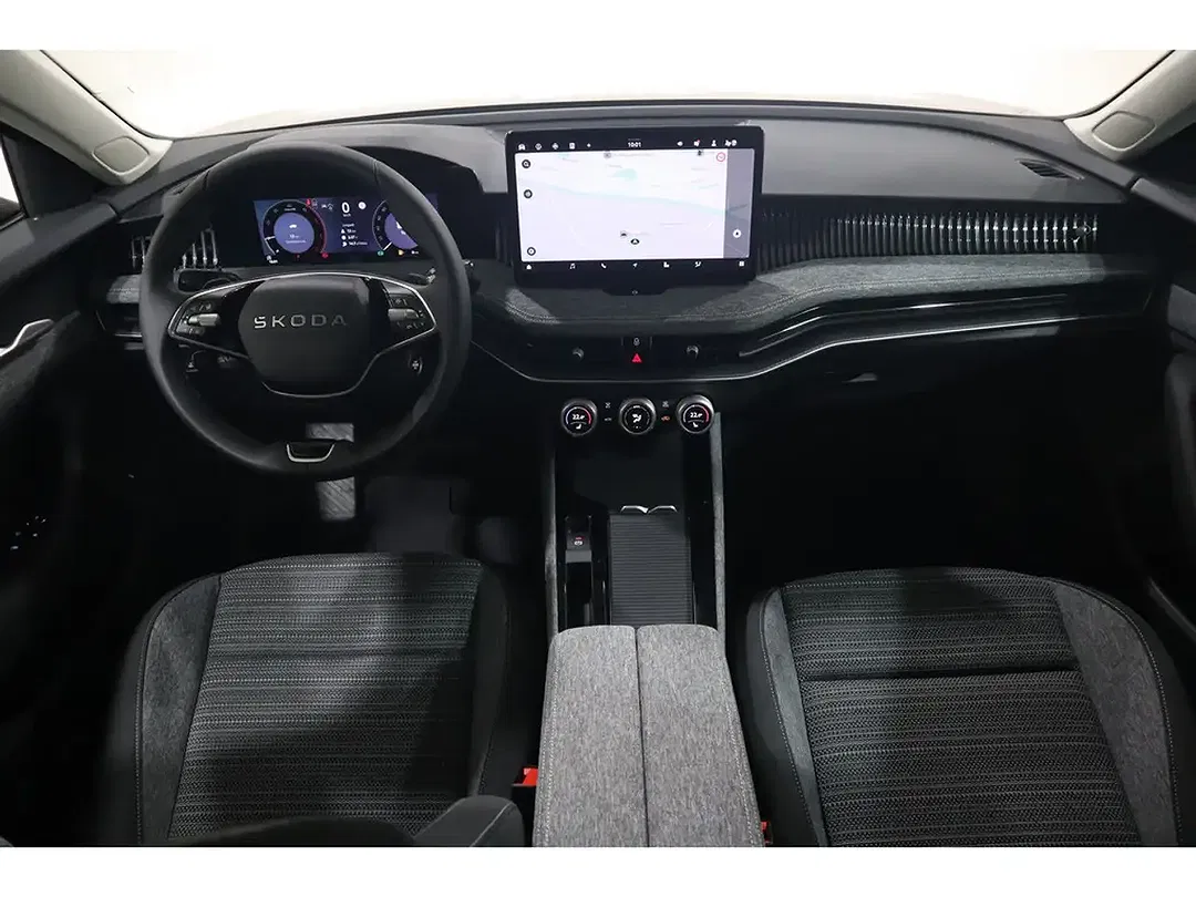 Skoda Superb - Thumbnail 8