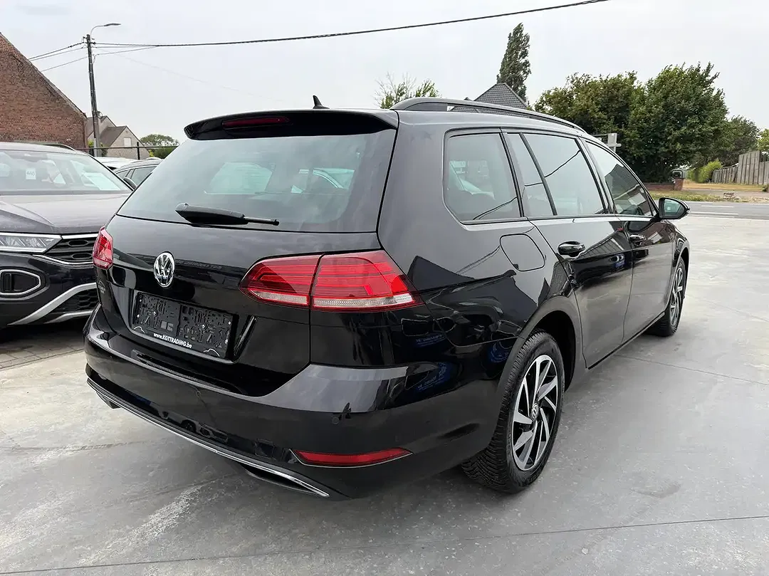 Volkswagen Golf Variant - Thumbnail 5