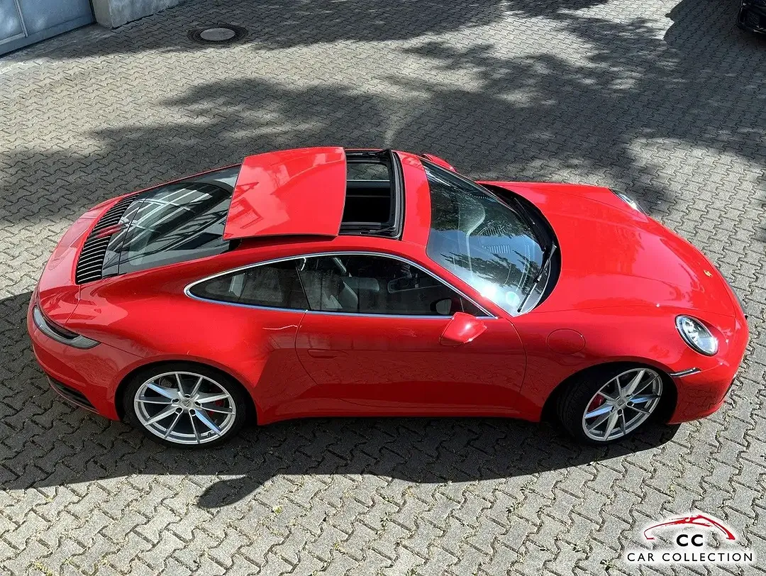 Porsche 992 - Thumbnail 11
