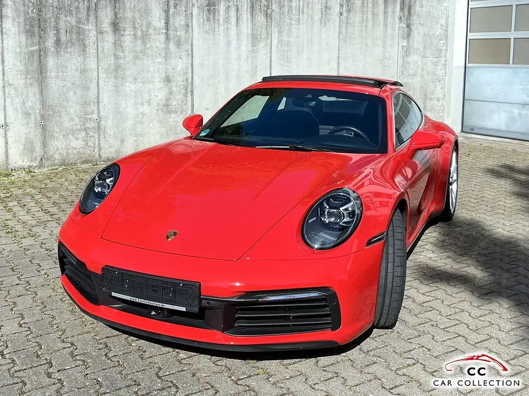 Porsche 992 - Thumbnail 6