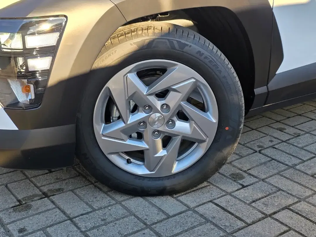 Hyundai KONA - Thumbnail 5