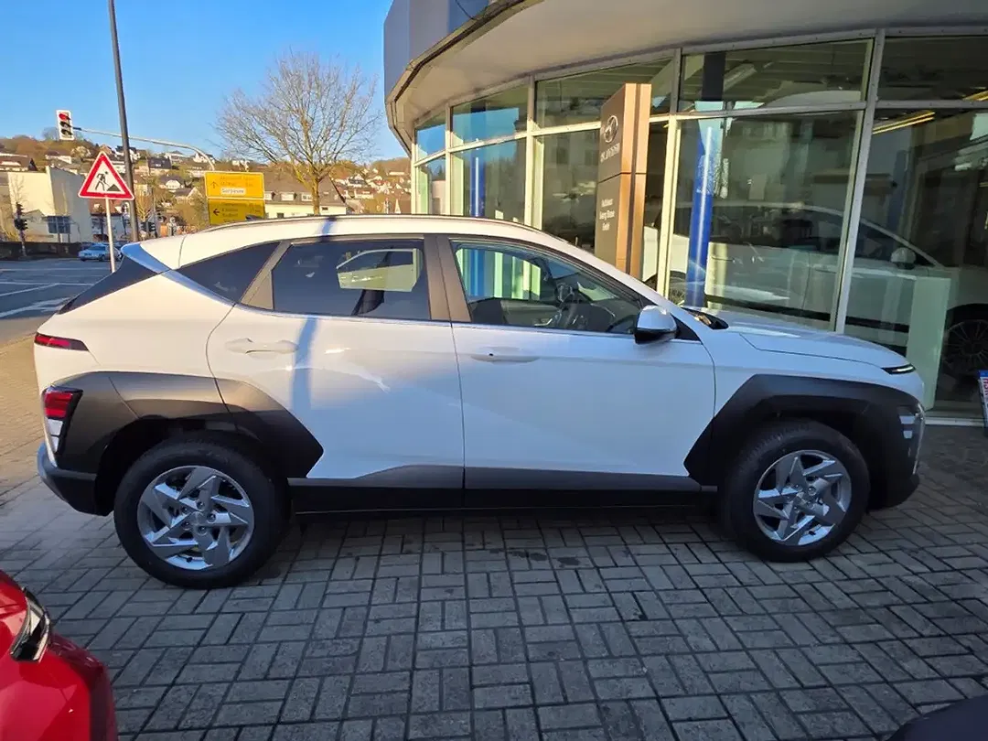 Hyundai KONA - Thumbnail 8
