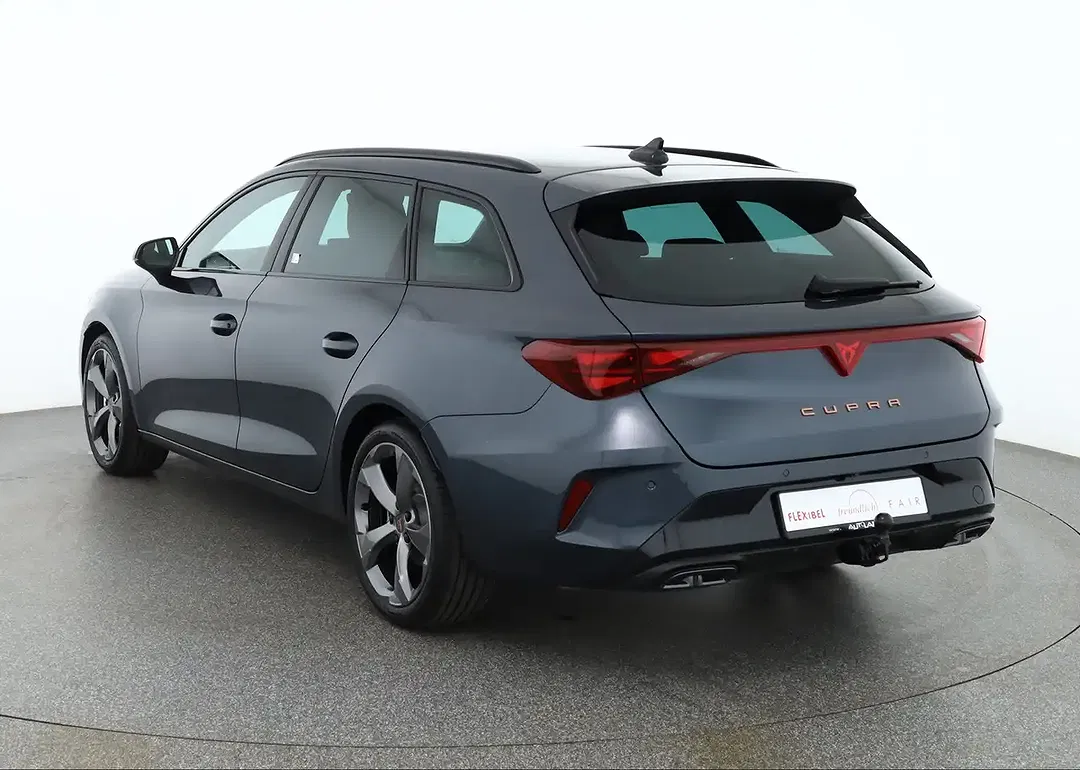 CUPRA Leon - Thumbnail 2