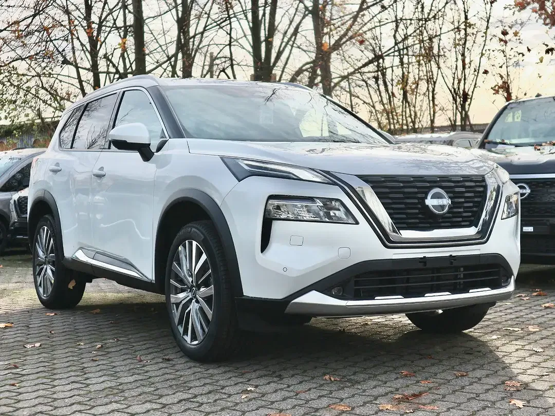 Nissan X-Trail - Thumbnail 4