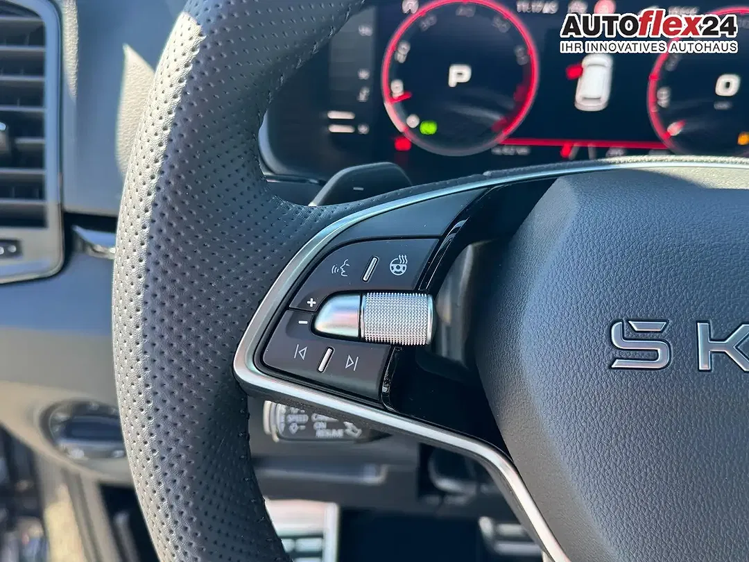 Skoda Karoq - Thumbnail 15