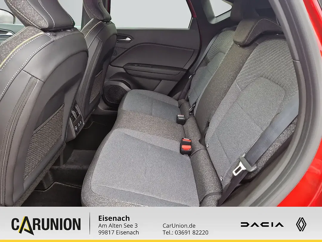 Renault Captur - Thumbnail 8