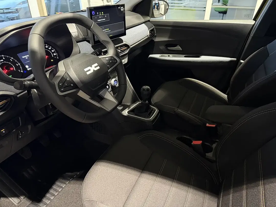 Dacia Sandero - Thumbnail 13