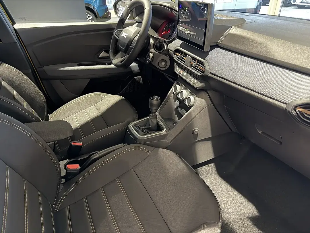 Dacia Sandero - Thumbnail 6