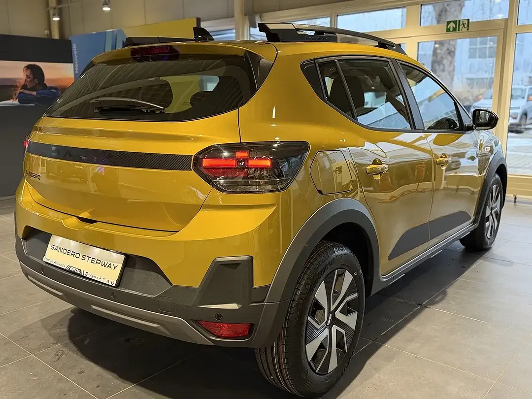 Dacia Sandero - Thumbnail 9