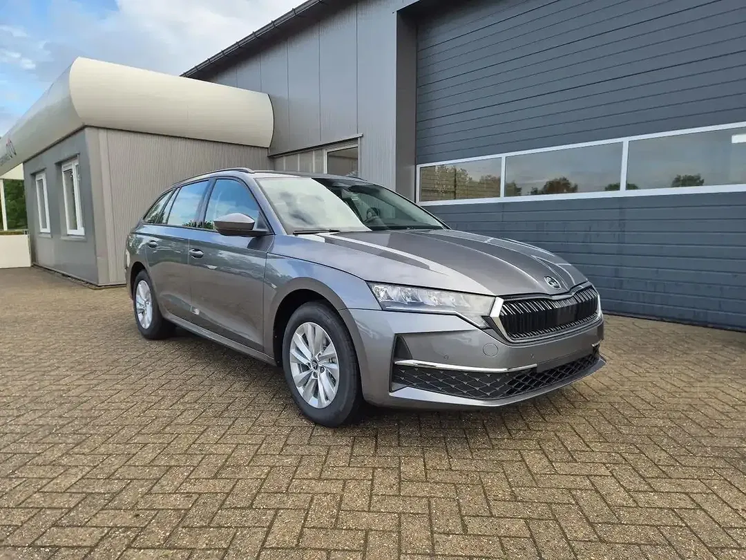 Skoda Octavia - Thumbnail 7