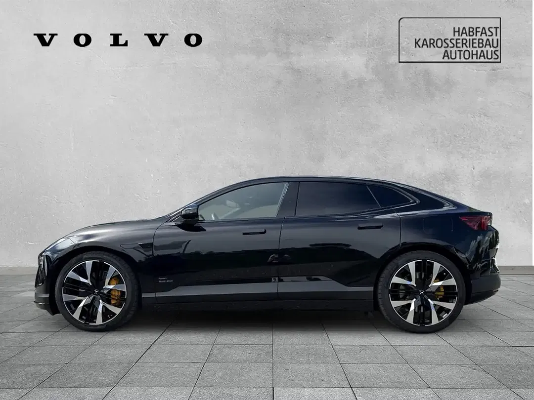 Polestar 4 - Thumbnail 3