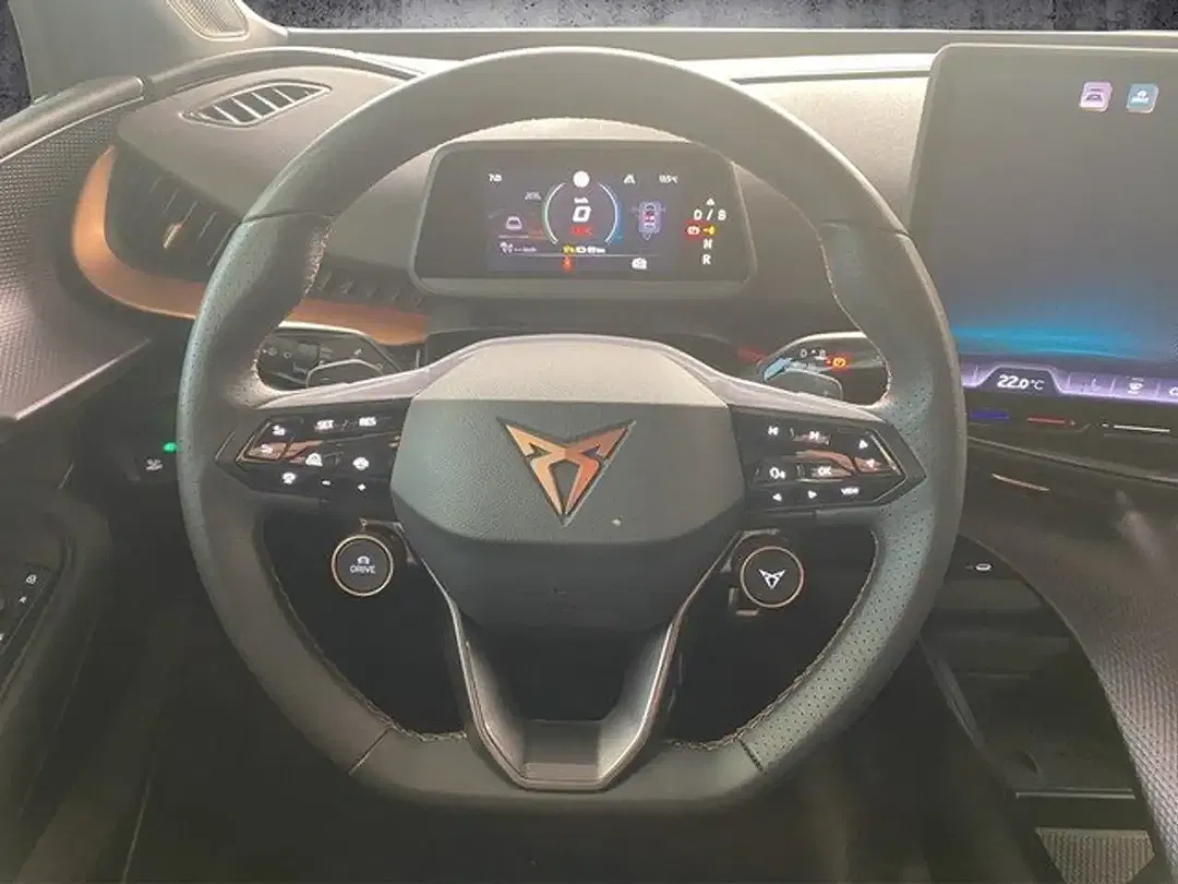 CUPRA Tavascan - Thumbnail 12