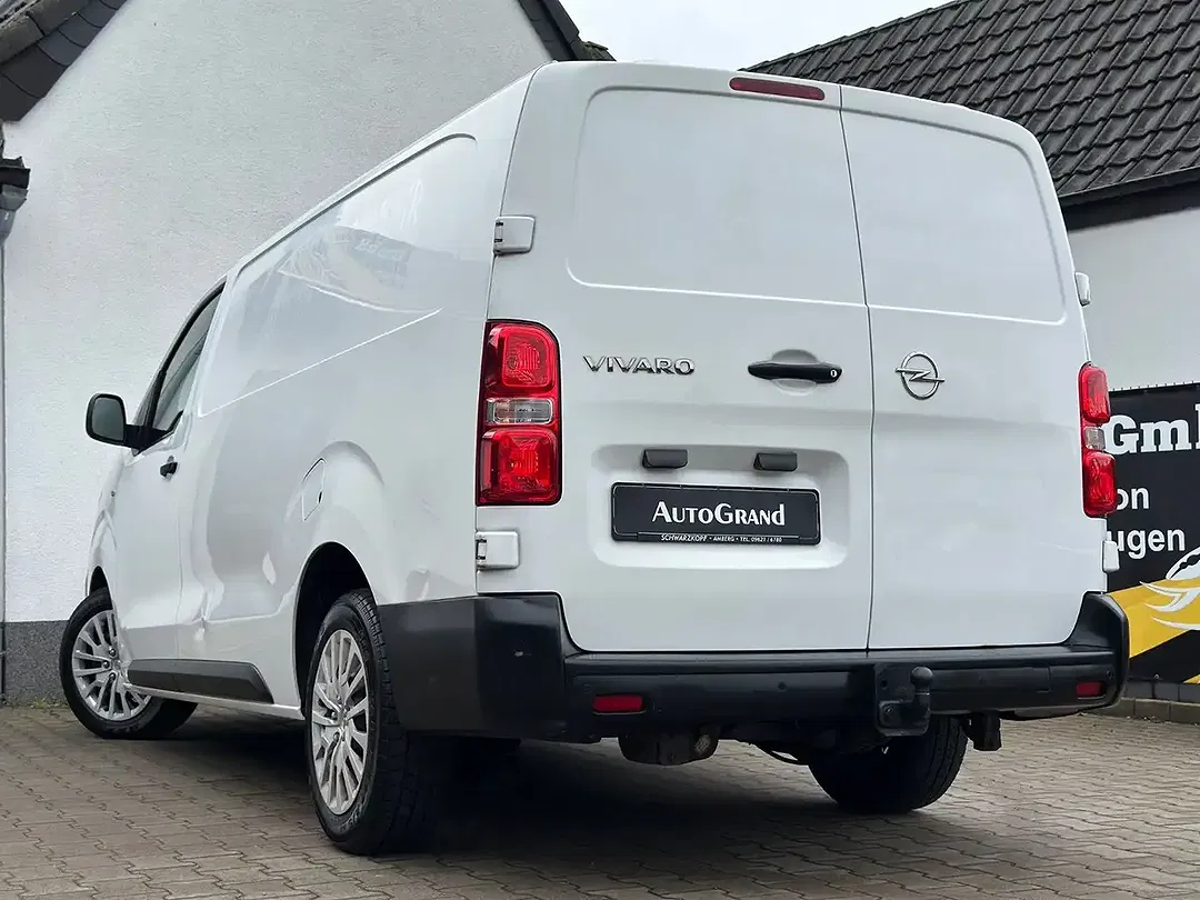 Opel Vivaro - Thumbnail 3