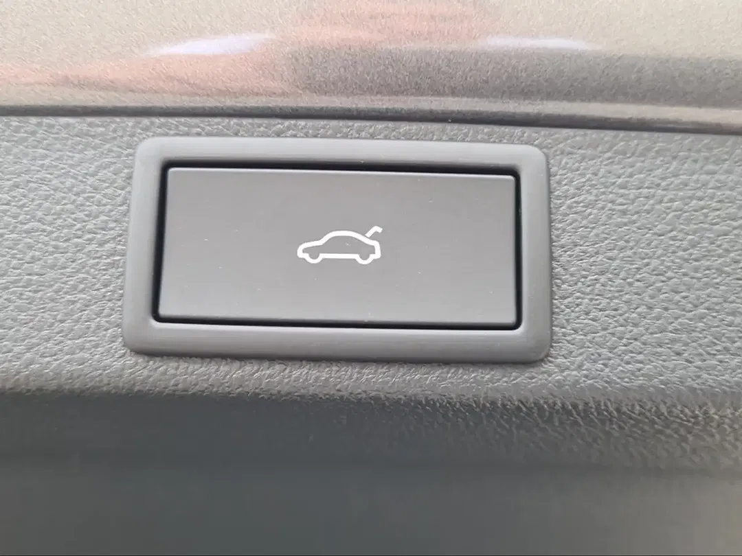 Skoda Octavia - Thumbnail 13