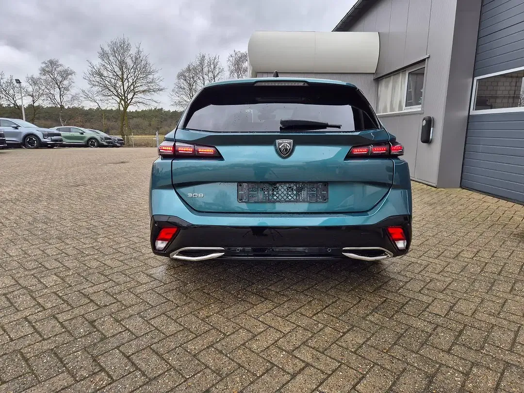 Peugeot 308 - Thumbnail 4