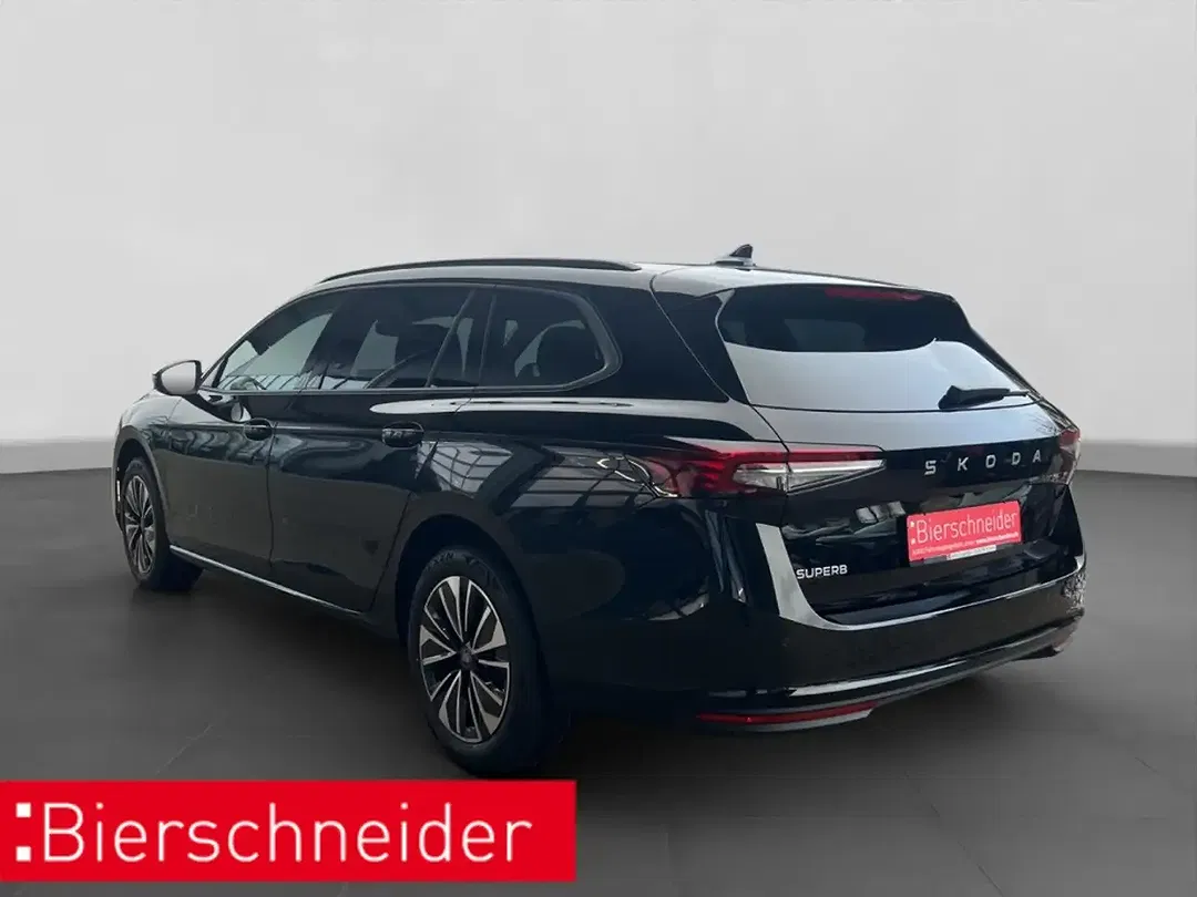 Skoda Superb - Thumbnail 3