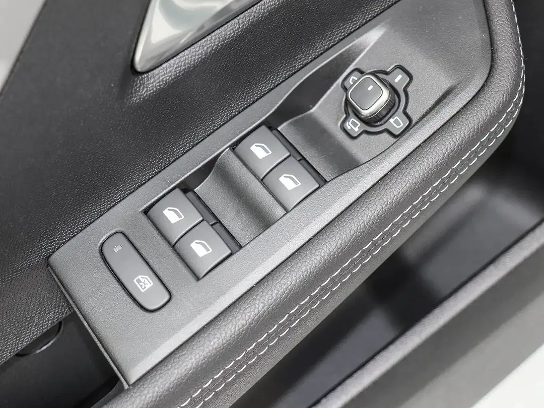 Opel Astra - Thumbnail 13